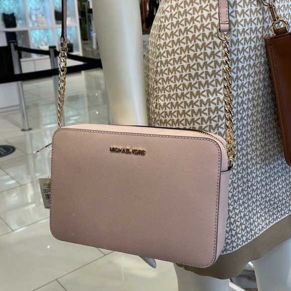 Michael Kors Jet Set Item Large East West Zip Crossbody Leather Powder Blush - Picture 1 of 16